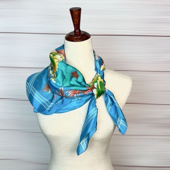 Elaine Gold for Collection XIIX Silk Square Scarf Floral Blue Gold made in Japan - Picture 4 of 9